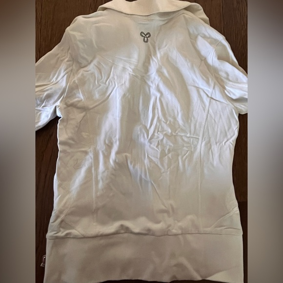 TNA white full zip sweater - Picture 5 of 8